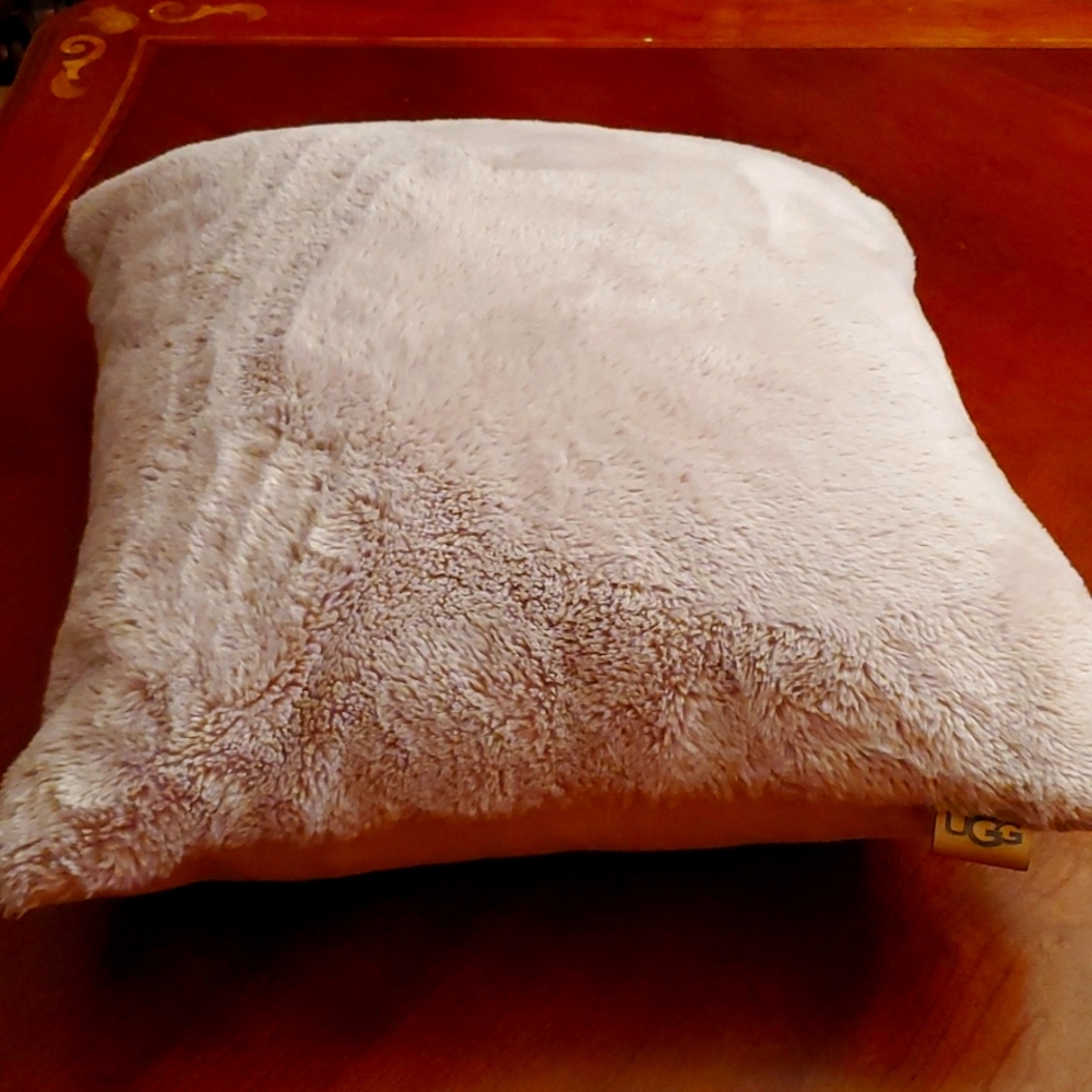 UGG Throw Pillow 18"X 18"